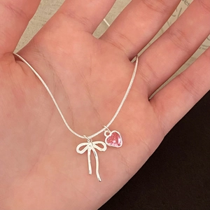 Sweet Bowknot And Pink Heart Zircon Pendant Necklace Copper Thick Silver Plated Fashion Trendy Jewelry For Women