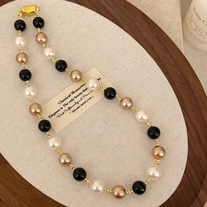 Retro Black Onyx Artificial Pearl Beaded Necklace Three Color Gold Plated Elegant Trendy Neck Jewelry For Women