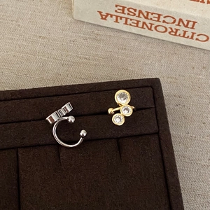 Manchette D'oreille En Cuivre Plaqué Minimaliste Avec Zircone Sans Perçage En Forme De C Clips D'oreilles Pour Femmes