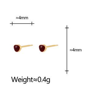 Detail showing red enamel heart studs measuring 4mm and weighing 0.4g per pair