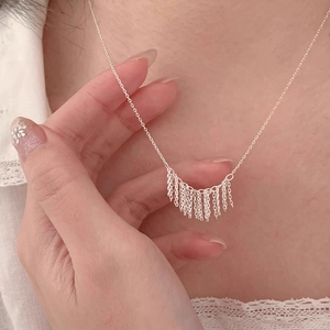 Elegant Tassel Pendant Necklace Minimalist Copper Plated Dainty Chain Clavicle Jewelry For Women Daily Versatile Accessory