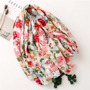 Châle fleuri en coton et lin pour femme avec pompons, écharpe de plage légère et solaire
