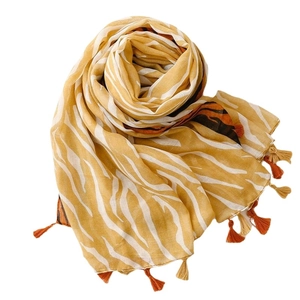 Châle chic à motif zèbre jaune et blanc avec glands élégants pour la plage et les voyages