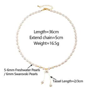 Collier en perles d'eau douce avec pendentif floral et détails de glands élégants