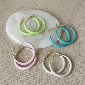 Boucles D Oreilles Créoles En Émail Coloré Avec Tige En Cuivre Simple Sucré Grand Rond Géométrique Mode Pour Femmes