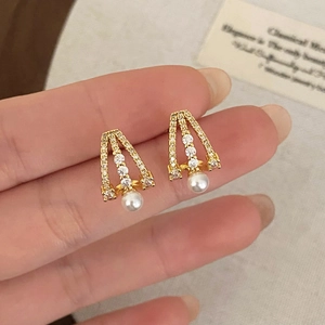 Micro-pave zircon geometric triangle earrings with white pearls in gold finish