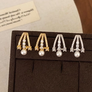 Geometric V Shape Artificial Pearl Earrings Micro Pave Zircon Elegant Copper Jewelry For Women Daily Wear Fashion Style