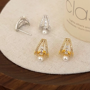 Elegant gold and silver micro-pave zircon earrings with hanging round white pearls