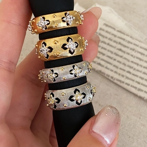 Retro wide-band rings with zirconia flower hollow design in gold and silver plating