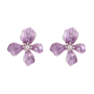 Elegant purple flower stud earrings with white pearl center and silver metal accents