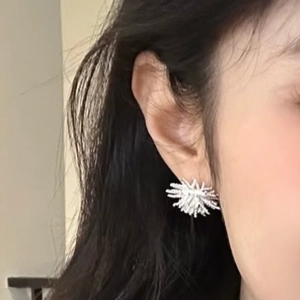 Elegant zircon dandelion starburst stud earrings with a 3D metallic silver finish