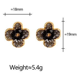 Detailed view of flower stud earrings showing 18mm width and 19mm height dimensions