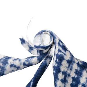 Ethnic retro blue and white porcelain pattern cotton linen scarf with frayed edges