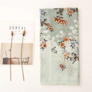 Écharpe vintage en coton et lin vert foncé avec imprimé floral pour protection solaire