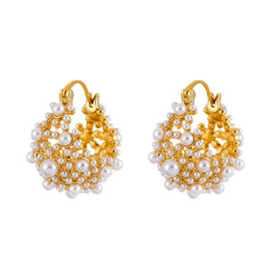 Elegant gold openwork hoop earrings with lustrous white pearls for a French vintage look