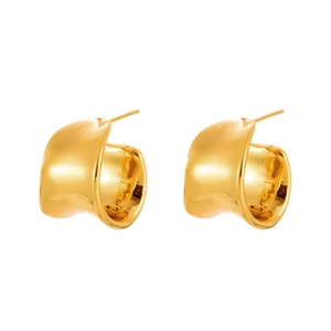 Golden geometric C-shaped earrings with irregular wavy texture on a white background