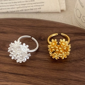 Vintage Flower Cluster Open Ring Copper Matte Plated Adjustable Finger Jewelry For Women
