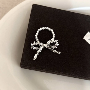 Eleganter Schleifenring Versilbertes Kupfer Perlenarmband Texturierter Crushed Silver Stil Minimalistischer Schicker Schmuck Für Frauen
