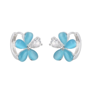 Frische himmelblaue Katzenauge Blumen-Ohrringe mit funkelnden Zirkonia-Akzenten