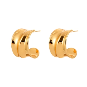Minimalist C-shaped gold hoop earrings featuring a polished triple-wave texture design