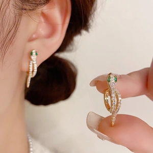 Boucles d'Oreilles Créoles Serpent Rétro en Cuivre Avec Zircon et Yeux en Gemme Verte Bijoux Forme Animale