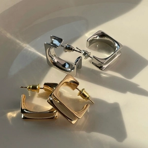 Geometrische Quadratische Ohrstecker Für Damen Minimalistische Polierte Kupferne Rechteckige Moderne Modeschmuck
