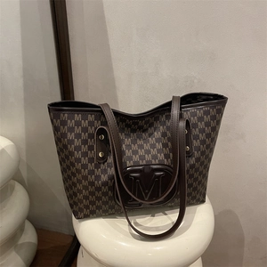 Retro brown tote bag with M letter prints and large embossed logo for daily commuting