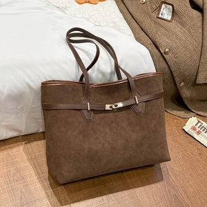 Grand Sac Cabas en Suédine Vintage pour Femmes Sac à Épaule Souple Rétro avec Boucle Métallique Sac à Main sous le Bras