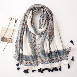 Écharpe Longue Bohème À Imprimé Géométrique Ethnique Châle Doux Sensation Coton Lin Glands Protection Solaire Pour Femmes
