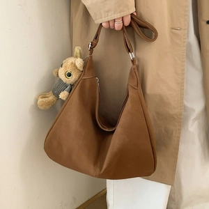 Women Retro Suede Shoulder Bag Large Capacity Frosted Hobo Bag Minimalist Crossbody Tote Bag With Plush Rabbit Charm
