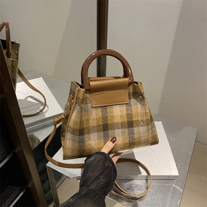 Retro plaid woolen tote bag with resin round handles and adjustable shoulder strap