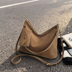 Sac fourre-tout rétro en daim marron kaki avec pochette et bandoulière amovible