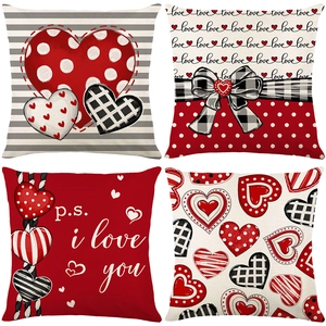 Lot de 4 housses de coussin Saint-Valentin en lin avec cœurs rouges et motifs lettres