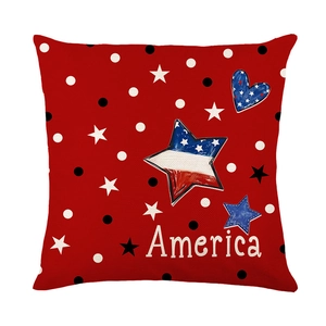 Housse de coussin USA pour la fête de l'indépendance avec étoiles rouges et rayures
