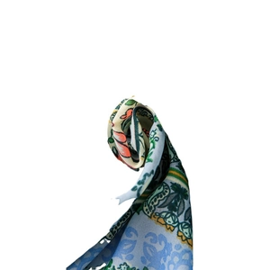 Green linen scarf with floral paisley prints and soft cotton feel for elegant styling