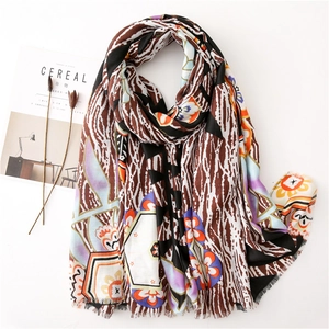 Böhmischer Blumen Tierdruck Schal Stola Polyester Fransen Tuch Damen Mode Reise Leichtes Atmungsaktives Accessoire
