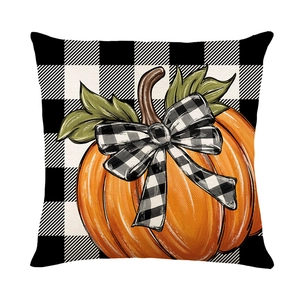 Housse de coussin Halloween citrouille avec motif à carreaux buffalo noir et blanc