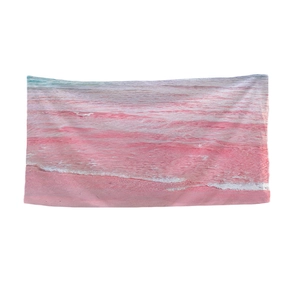 Saugfähiges rosa Strandtuch mit traumhaftem Meereswellen-Druck für Reisen und Strand