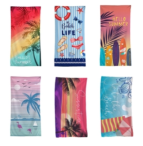 Sechs schnelltrocknende Strandtücher mit verschiedenen sommerlichen Druckmotiven