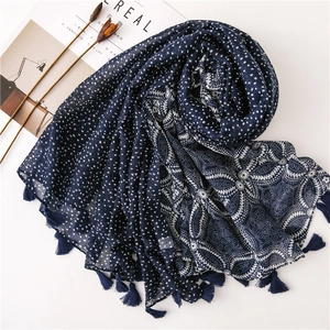 Écharpe en coton et lin bleu marine à motifs ethniques avec pompons pour le soleil