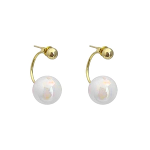 Elegant 925 silver C-shape gold earrings with iridescent mermaid pearls on white background