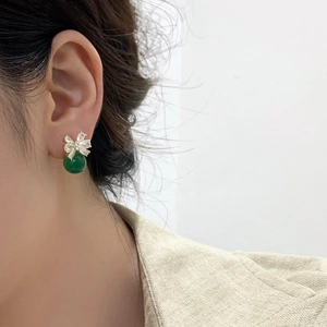 Bowknot Drop Earrings With Zircon And Green Bead Copper Jewelry For Women Vintage Elegant Style With 925 Sterling Silver Earring Post