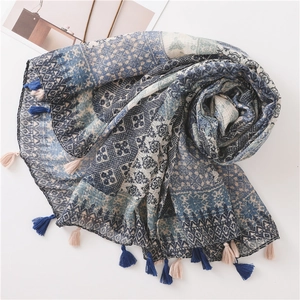 Retro plaid cotton linen scarf with ethnic geometric patterns and tassel details