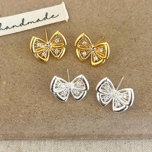 Boucles D'oreilles Puces Papillon Creux Cuivre Avec Zircon Délicat Style Doux Cool Esthétique Bijoux Pour Femmes