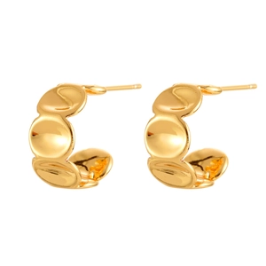 Boucles d'oreilles dorées en C avec disques concaves texturés et éclat métallique