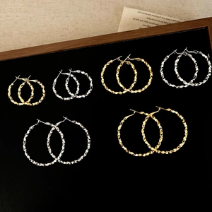 Geometric Textured Hoop Earrings Copper Faceted Round Circle Jewelry For Women Minimalist Fashion Commuting