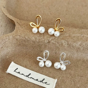 Elegant Bowknot Artificial Pearl Stud Earrings With 925 Sterling Silver Earring Post Copper Minimalist Jewelry For Women
