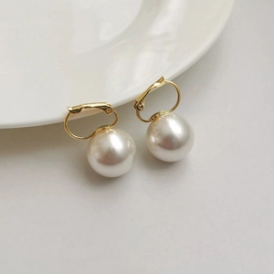 Elegant French Leverback Earrings For Women Minimalist Copper Artificial Pearl Dangle Earrings Round Artificial Pearl Drop Jewelry