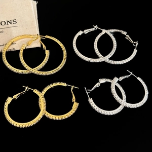 Boucles D Oreilles Créoles Luxe Cuivre Zircone Cubique Sertie Grand Cercle Bijoux Mode Femme Plaqué Or Argent Élégant