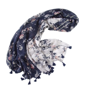 Sciarpa leggera in cotone e lino con stampa floreale vintage e nappe blu navy